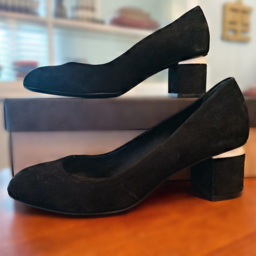 Tory Burch Black Velvet Pump Like New 7.5